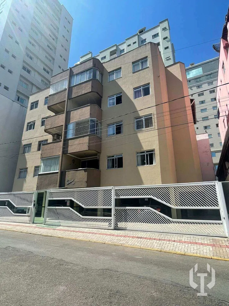 Apartamento, 3 quartos, 100 m² - Foto 2