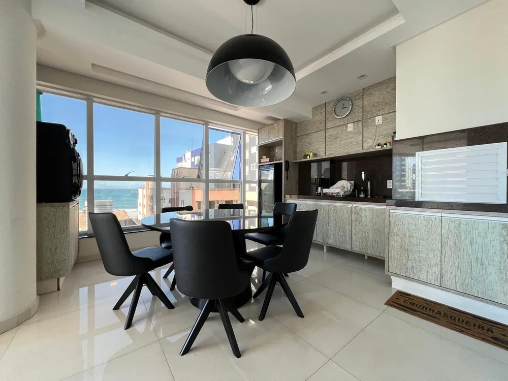 Casa, 4 quartos, 270 m² - Foto 16