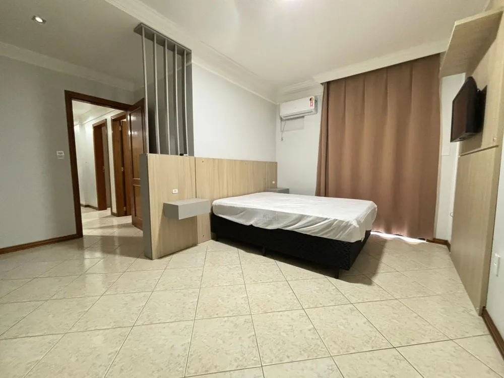 Apartamento, 2 quartos, 130 m² - Foto 4