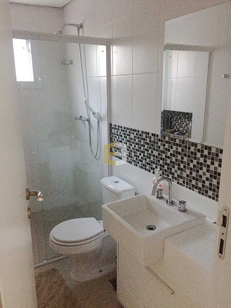 Casa de Condomínio à venda com 4 quartos, 340m² - Foto 3