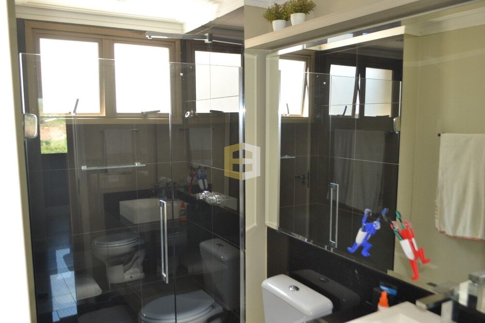 Apartamento, 3 quartos, 166 m² - Foto 1