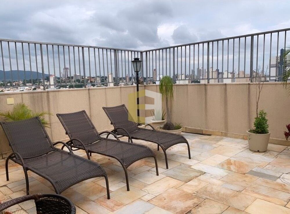 Apartamento, 3 quartos, 272 m² - Foto 2