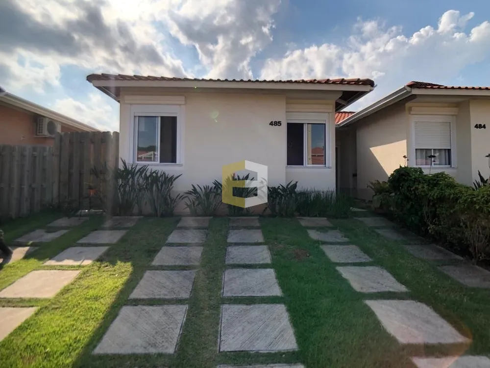 Casa, 2 quartos, 72 m² - Foto 1