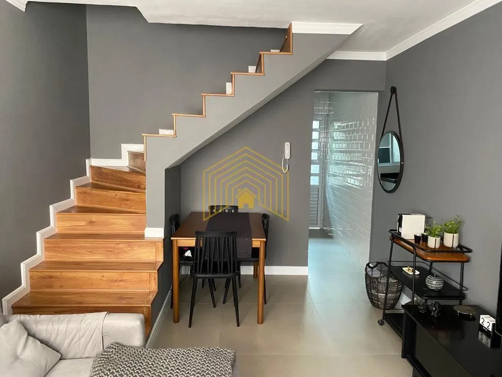 Casa, 2 quartos, 65 m² - Foto 1