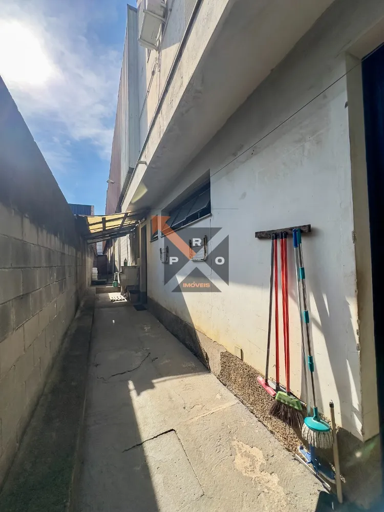 Depósito-Galpão, 1850 m² - Foto 1