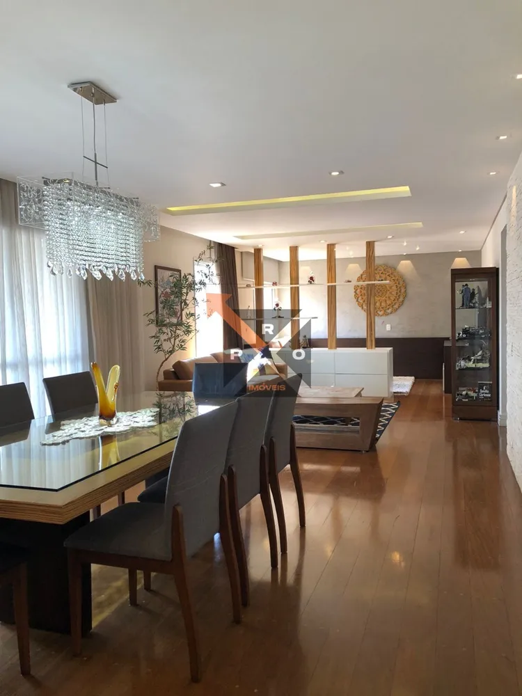 Apartamento, 3 quartos, 185 m² - Foto 1