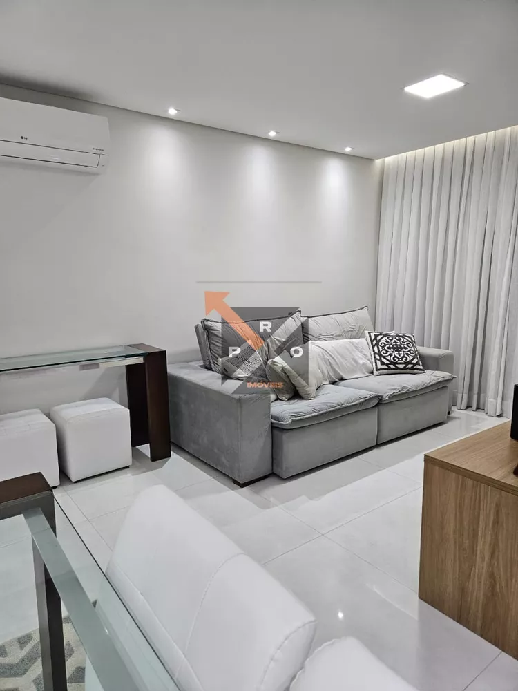 Apartamento à venda com 2 quartos, 70m² - Foto 2