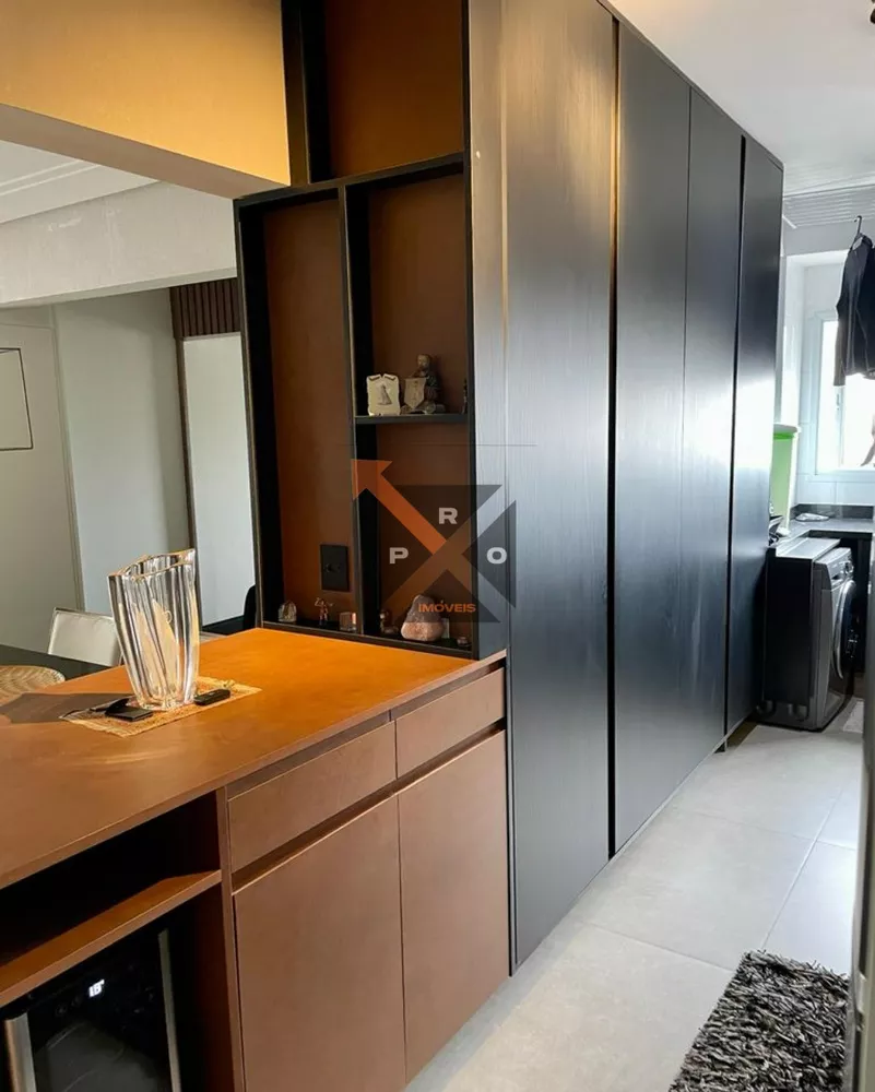 Apartamento à venda com 3 quartos, 98m² - Foto 7