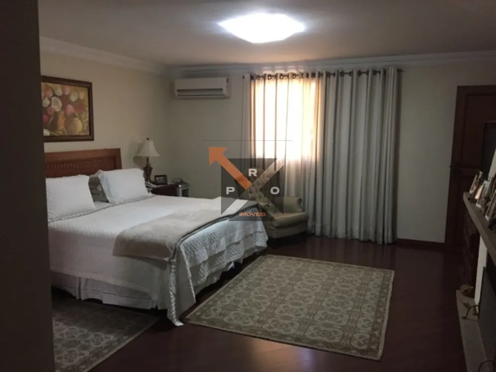 Casa, 4 quartos, 500 m² - Foto 1