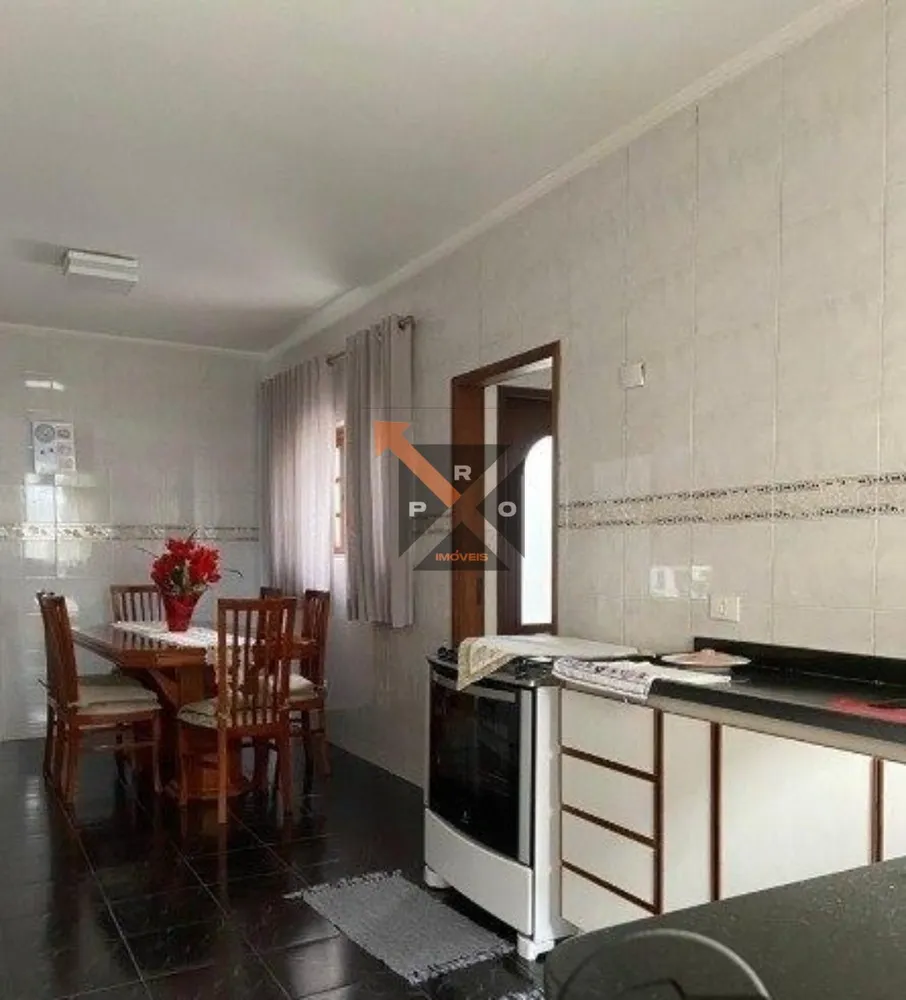 Casa, 3 quartos, 200 m² - Foto 3