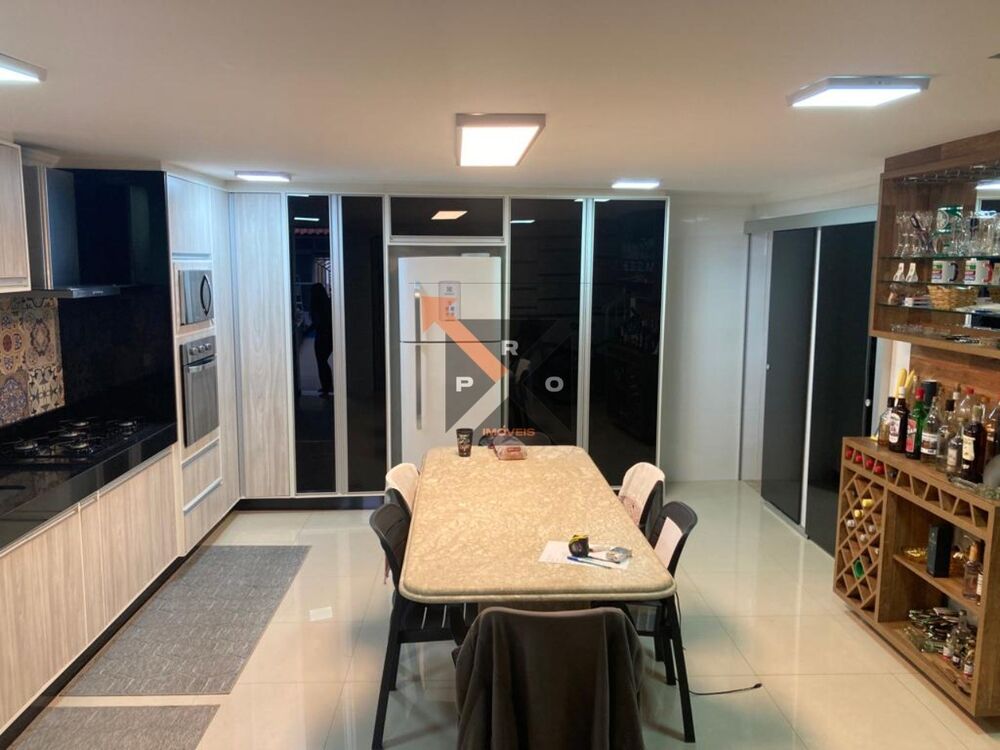 Casa, 4 quartos, 320 m² - Foto 18