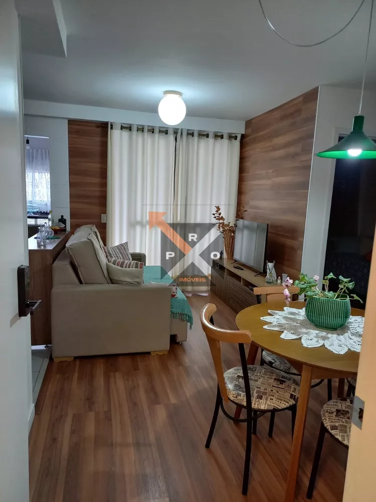 Apartamento à venda com 2 quartos, 60m² - Foto 4