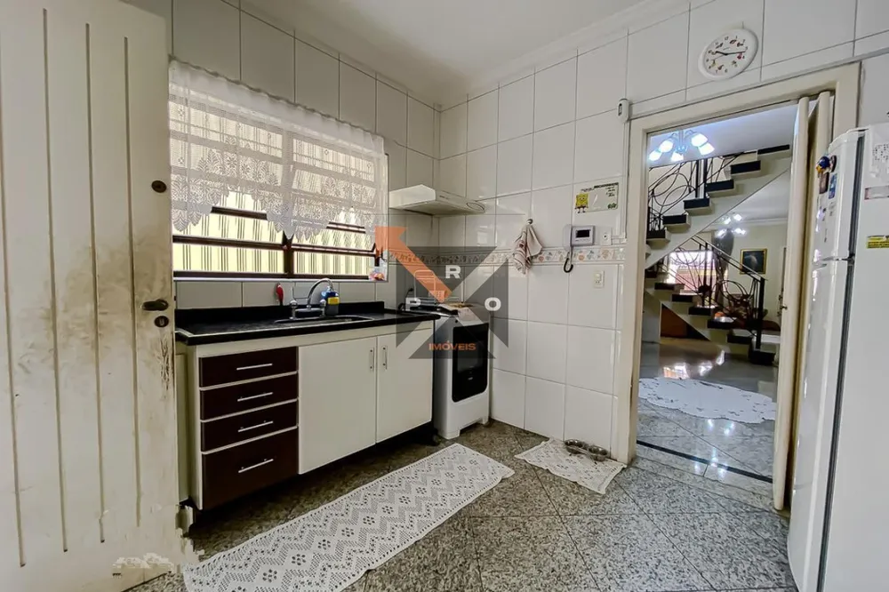 Casa, 4 quartos, 200 m² - Foto 10