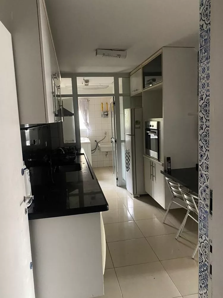 Apartamento à venda com 4 quartos, 136m² - Foto 4