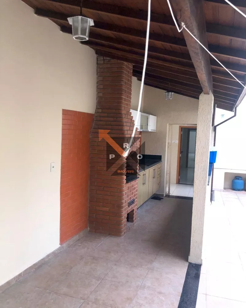 Casa, 3 quartos, 220 m² - Foto 2