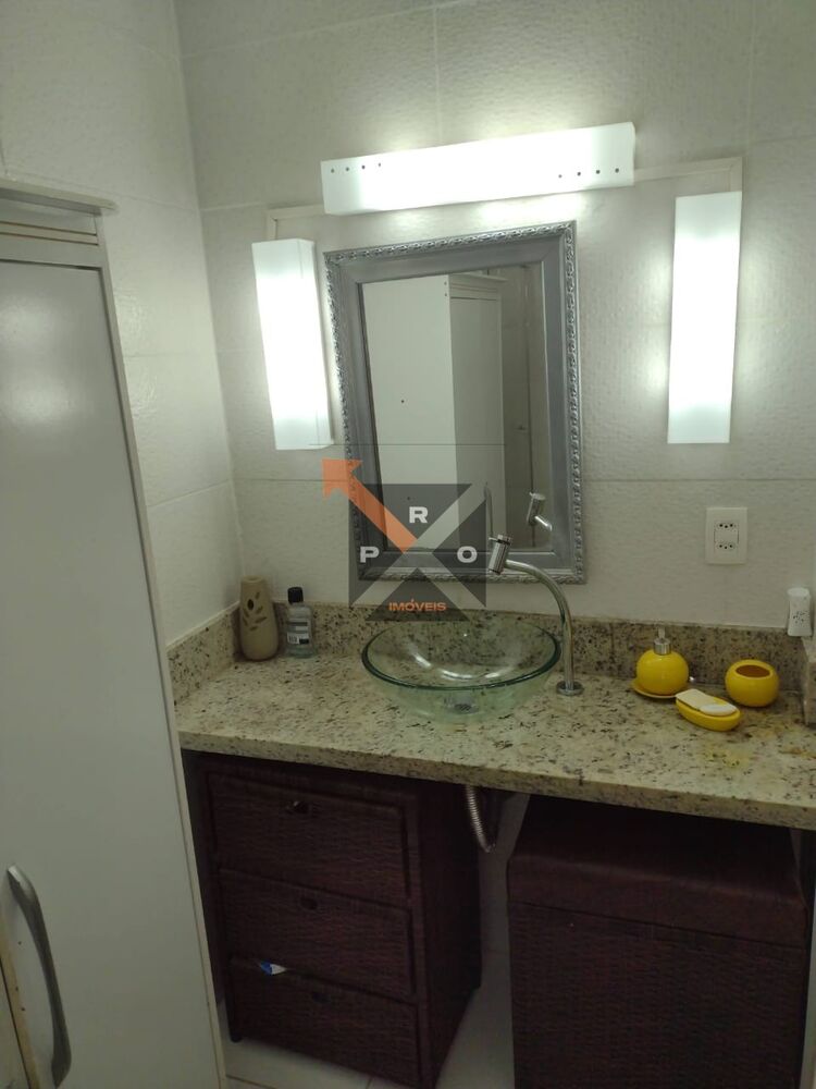 Apartamento à venda com 3 quartos, 84m² - Foto 2