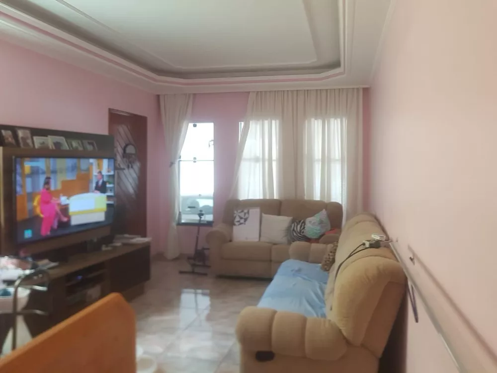 Casa, 4 quartos, 250 m² - Foto 6