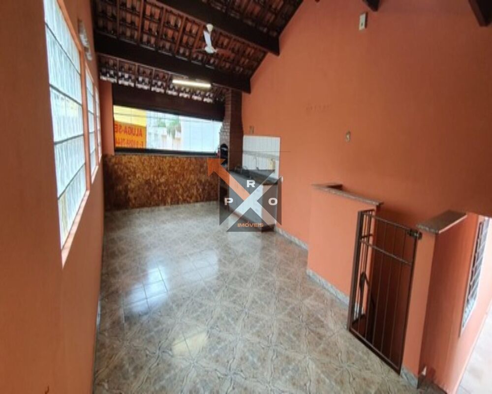 Casa, 3 quartos, 190 m² - Foto 1