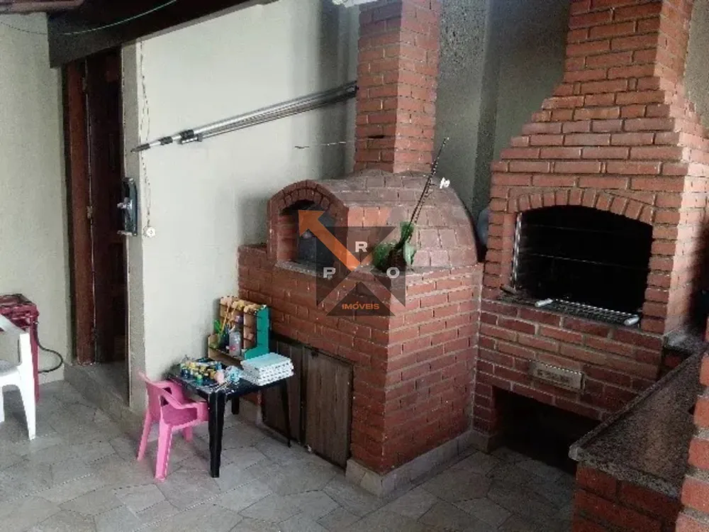 Casa, 3 quartos, 214 m² - Foto 4