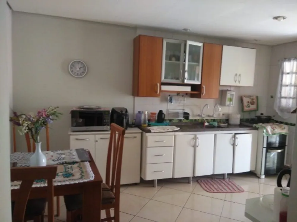 Casa, 3 quartos, 217 m² - Foto 14