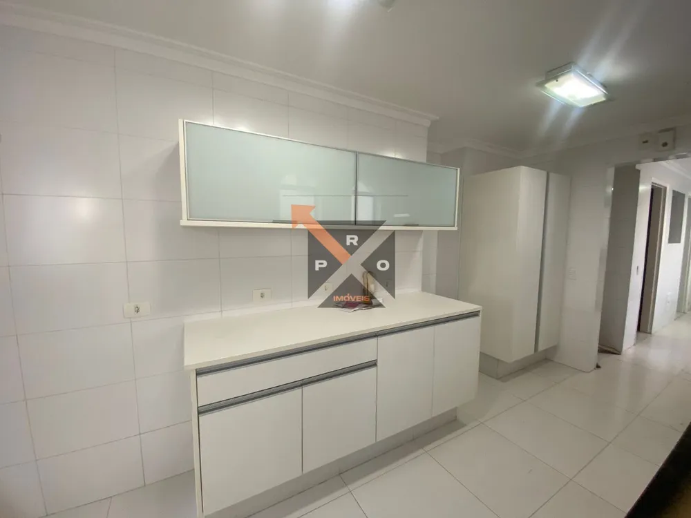 Apartamento, 3 quartos, 190 m² - Foto 4