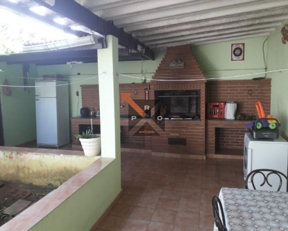 Casa, 3 quartos, 200 m² - Foto 2