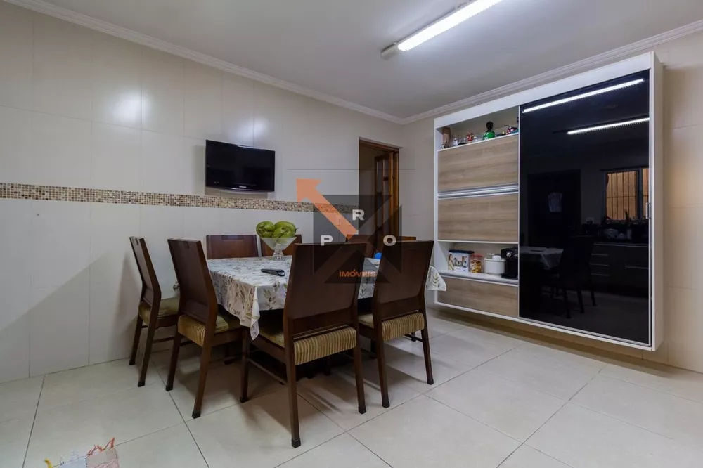 Casa à venda com 3 quartos, 140m² - Foto 8