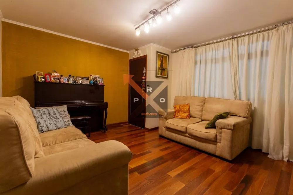 Casa à venda com 3 quartos, 140m² - Foto 1