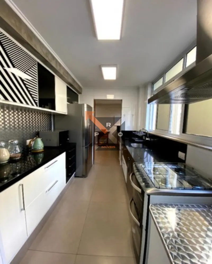 Apartamento, 4 quartos, 220 m² - Foto 1