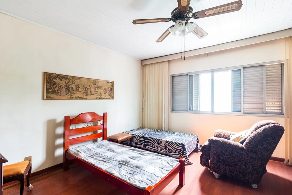 Casa, 3 quartos, 205 m² - Foto 2