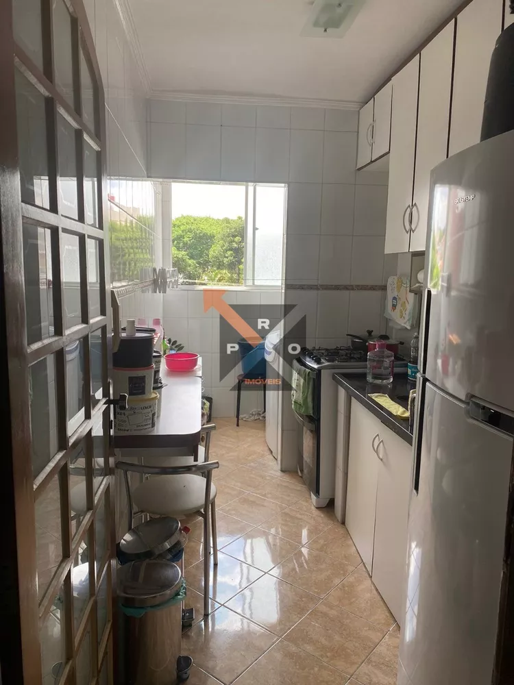 Apartamento à venda com 2 quartos, 52m² - Foto 3