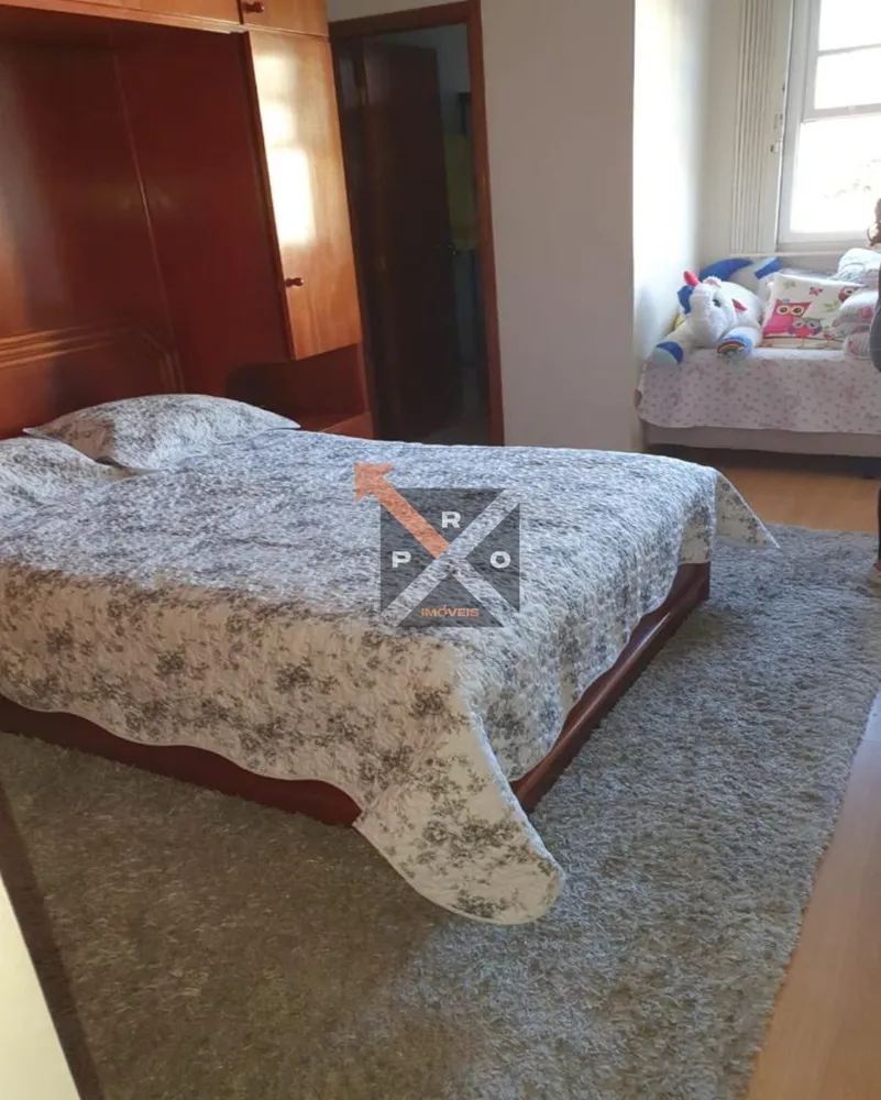 Casa, 3 quartos, 225 m² - Foto 2