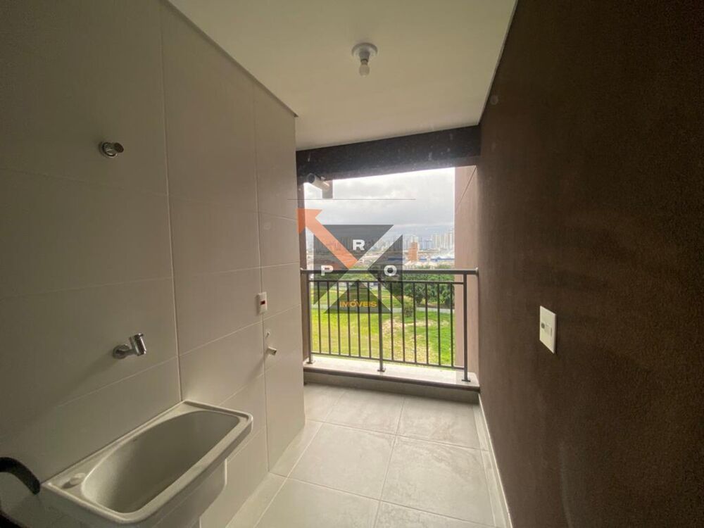 Apartamento à venda com 3 quartos, 116m² - Foto 2