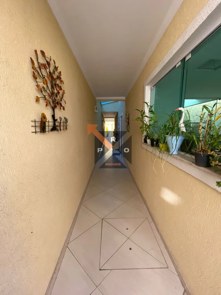 Casa, 4 quartos, 220 m² - Foto 1