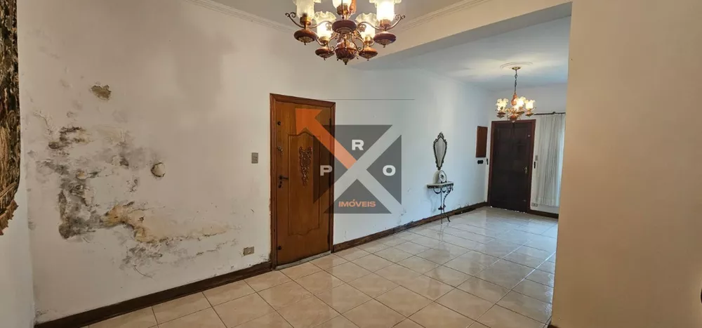 Casa à venda com 2 quartos, 150m² - Foto 1