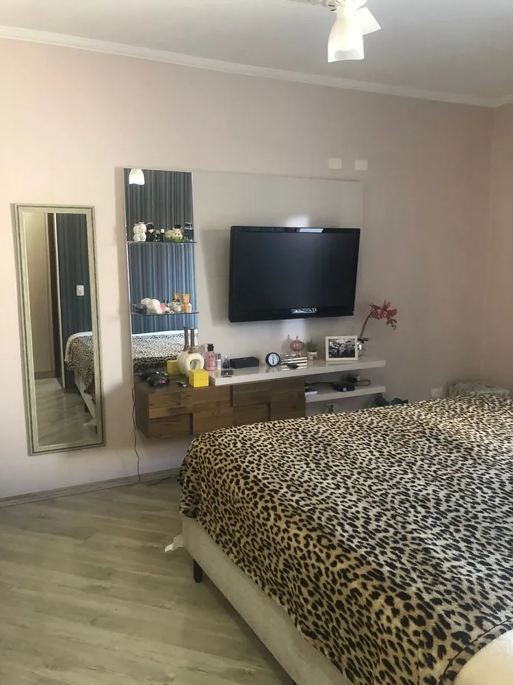 Casa, 3 quartos, 180 m² - Foto 1