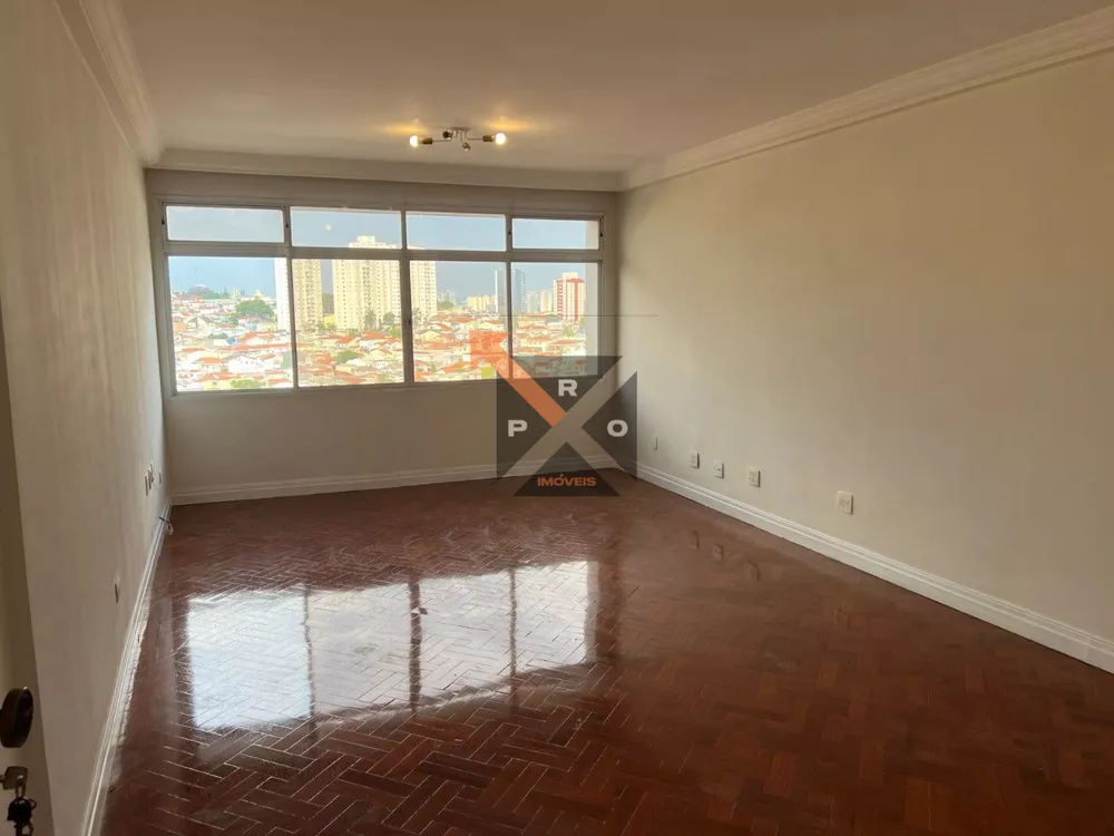 Apartamento à venda com 3 quartos, 130m² - Foto 2