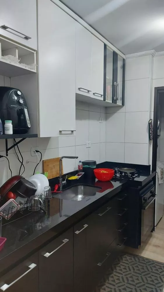 Apartamento à venda com 2 quartos, 62m² - Foto 4