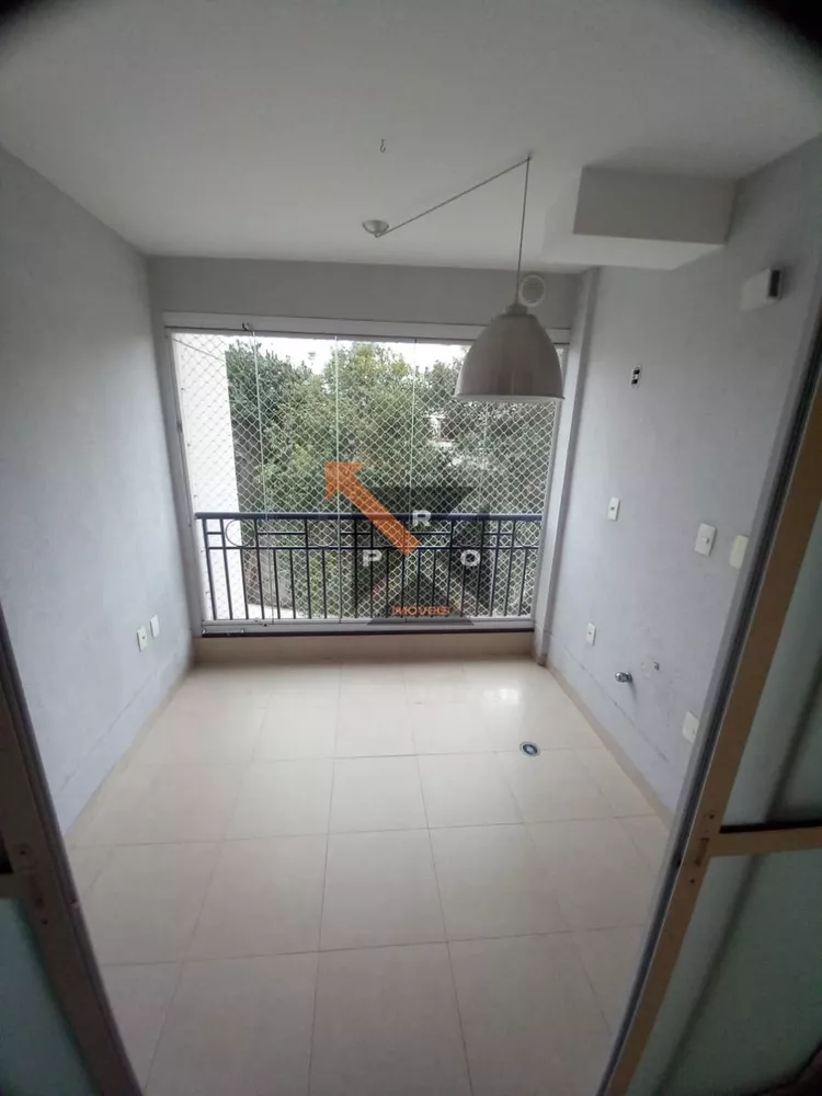 Apartamento à venda com 2 quartos, 65m² - Foto 2