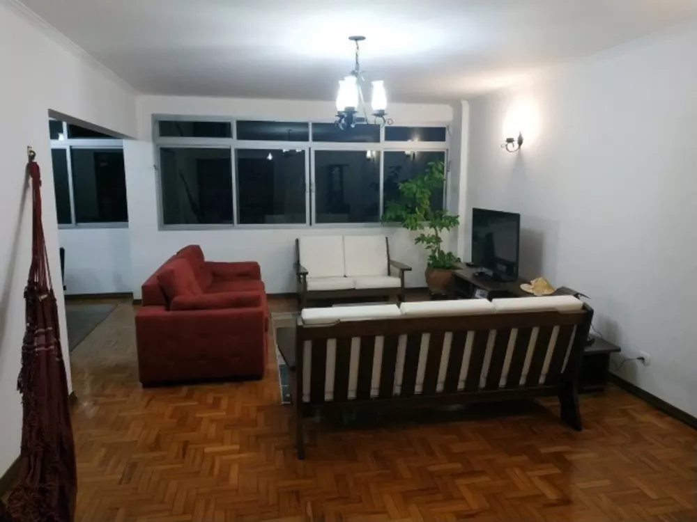 Apartamento à venda com 4 quartos, 200m² - Foto 2