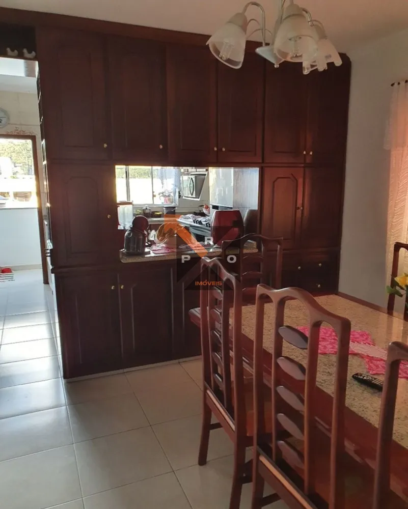 Casa, 3 quartos, 255 m² - Foto 11