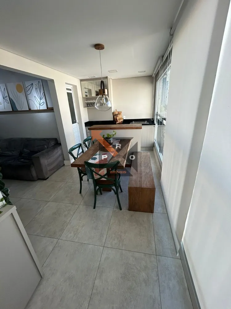 Apartamento, 2 quartos, 70 m² - Foto 1
