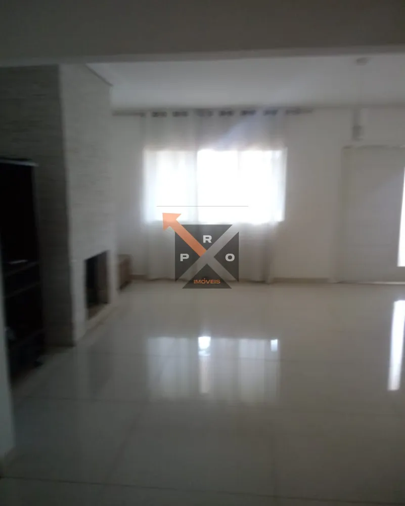 Casa, 4 quartos, 260 m² - Foto 4