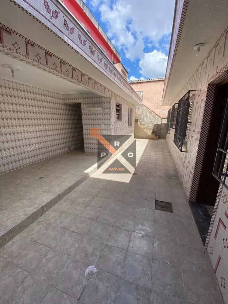 Casa, 3 quartos, 200 m² - Foto 3