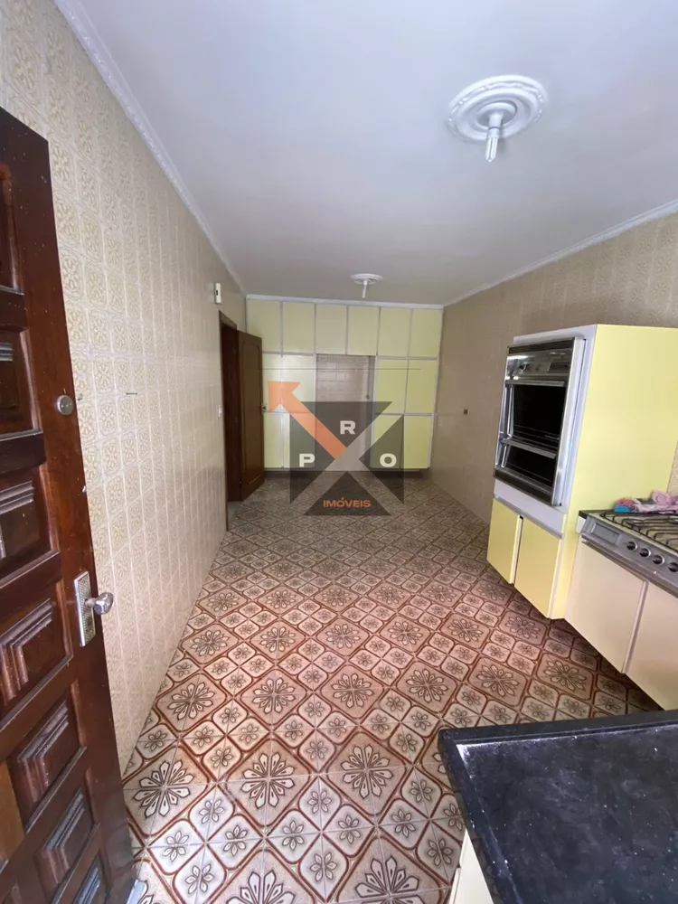 Casa, 3 quartos, 200 m² - Foto 2