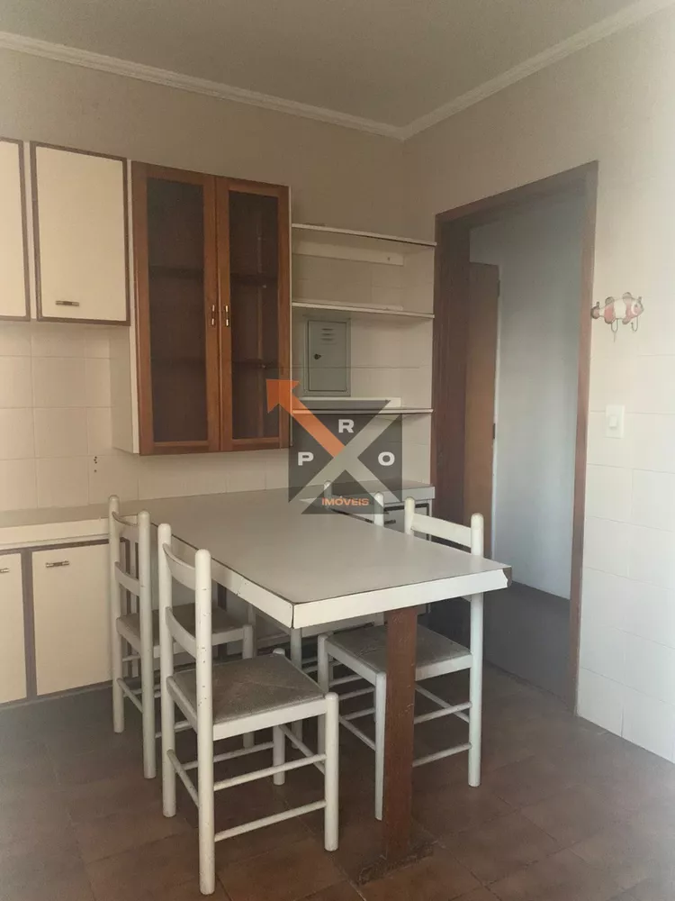 Apartamento à venda com 2 quartos, 75m² - Foto 4