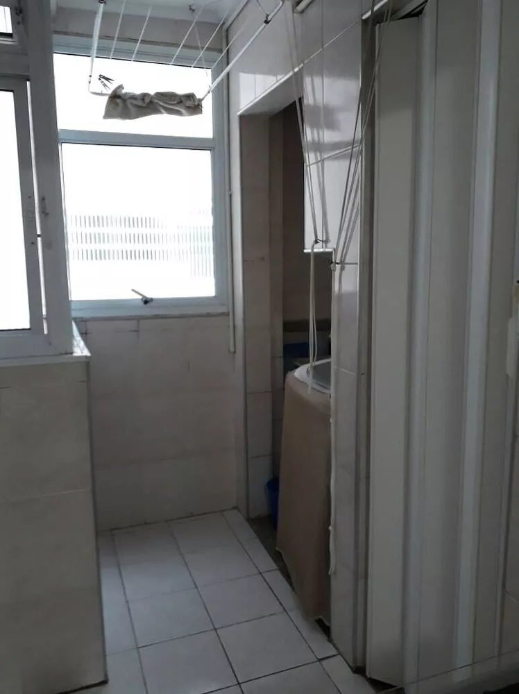 Apartamento à venda com 2 quartos, 62m² - Foto 6