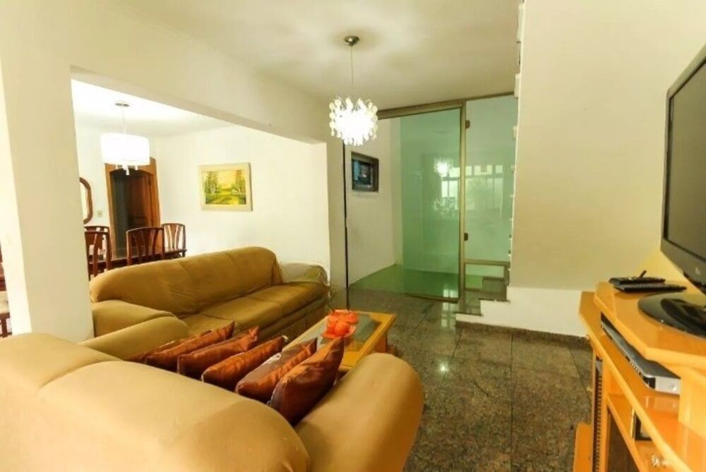 Casa à venda com 5 quartos, 400m² - Foto 2