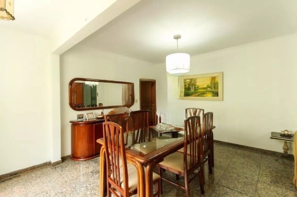 Casa à venda com 5 quartos, 400m² - Foto 4