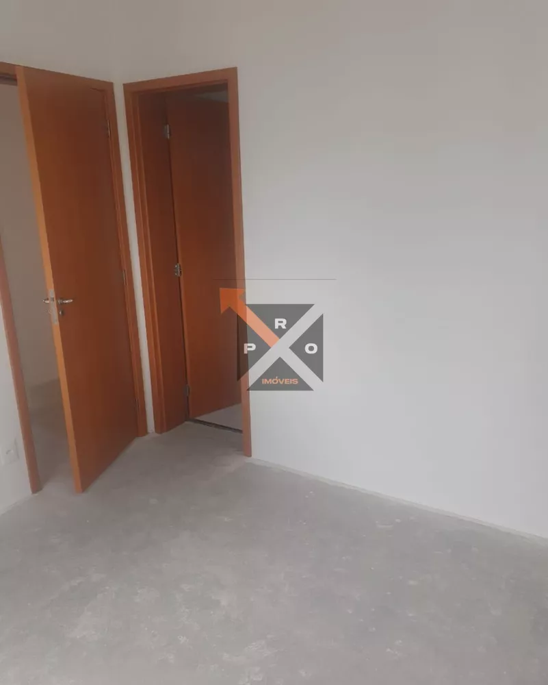 Apartamento à venda com 3 quartos, 134m² - Foto 4